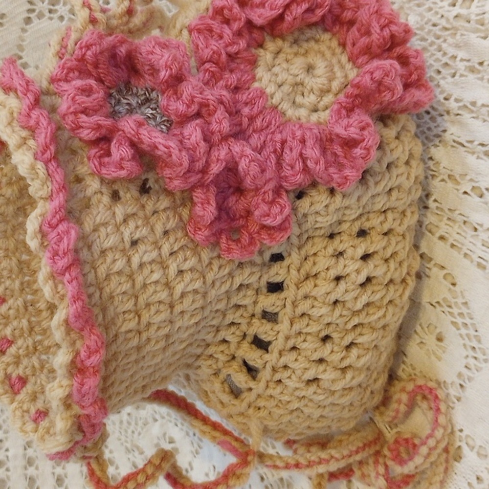 Handmade Crochet beige/Pink Bag Set with tissue case - Picture 2 of 4